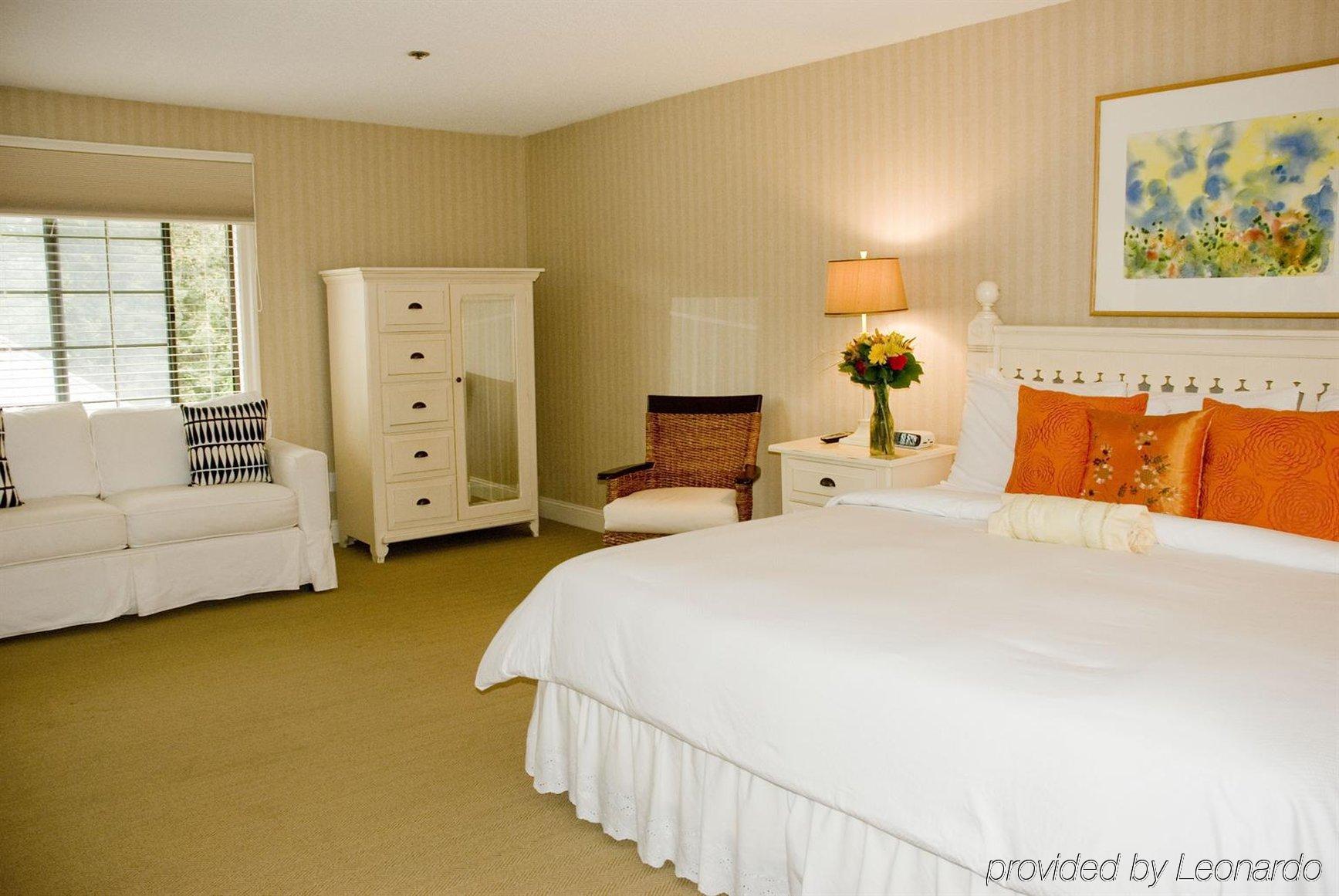Southampton Inn Экстерьер фото