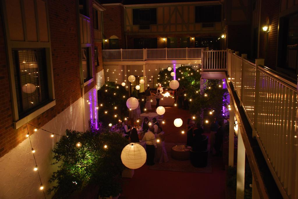 Southampton Inn Экстерьер фото