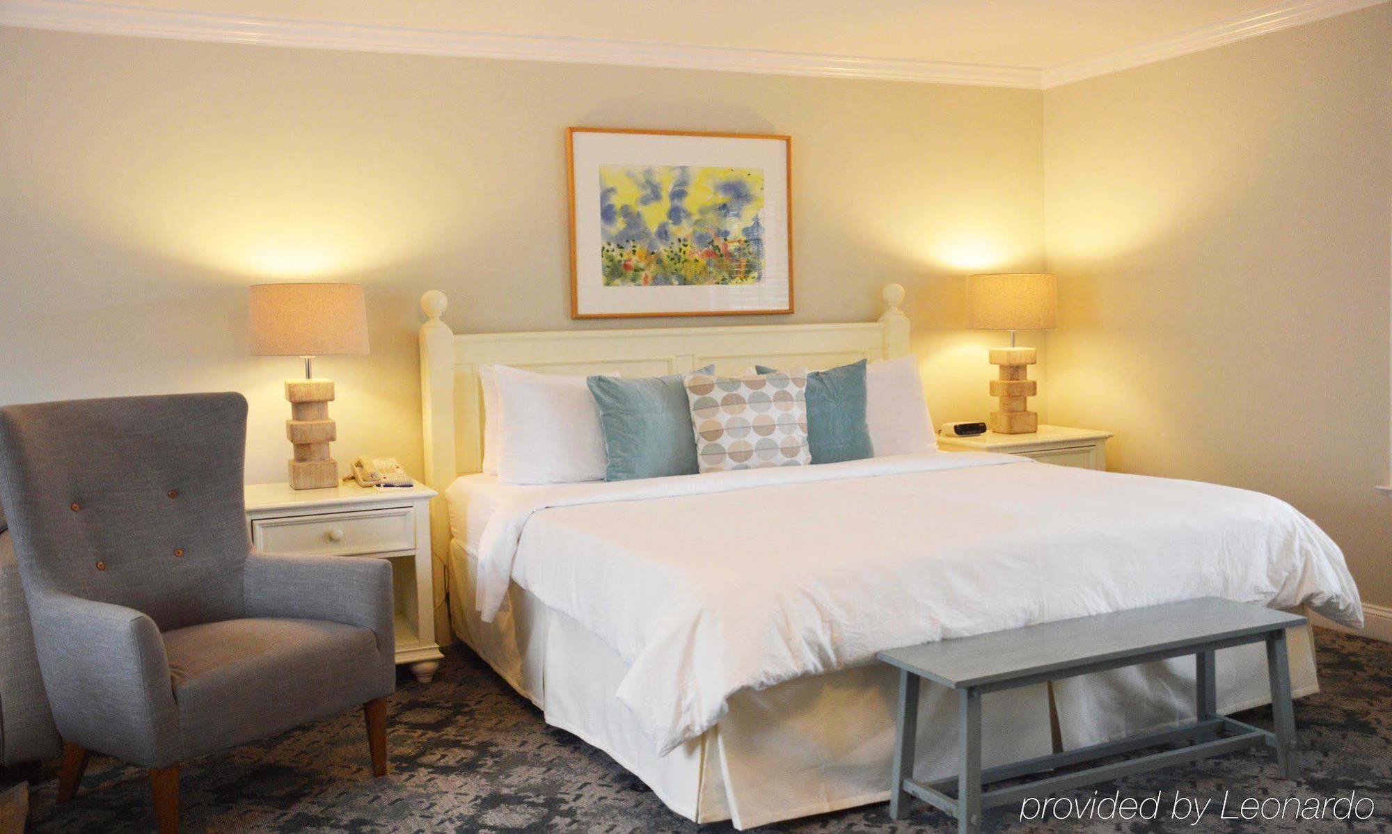 Southampton Inn Экстерьер фото